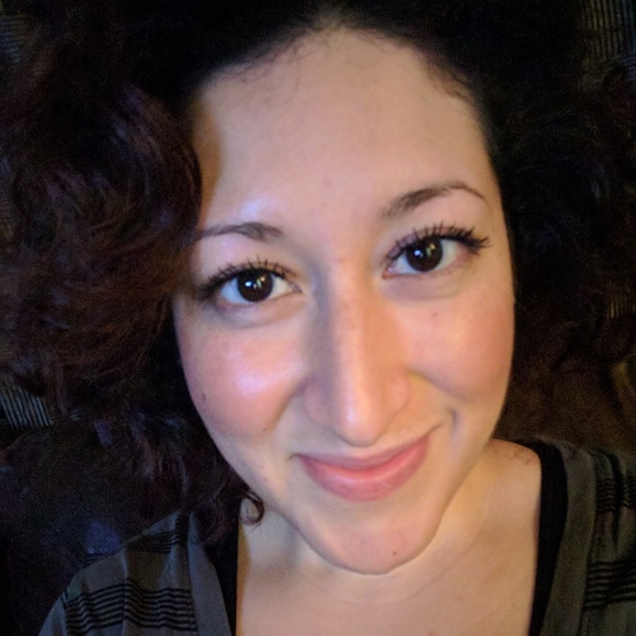 Meet your Posher, Carmen - Picture 1 of 1